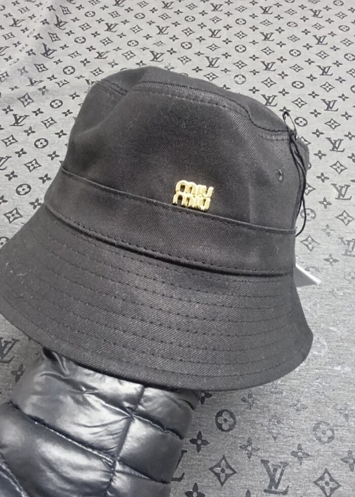 Miu miu şapka  - Görsel 2