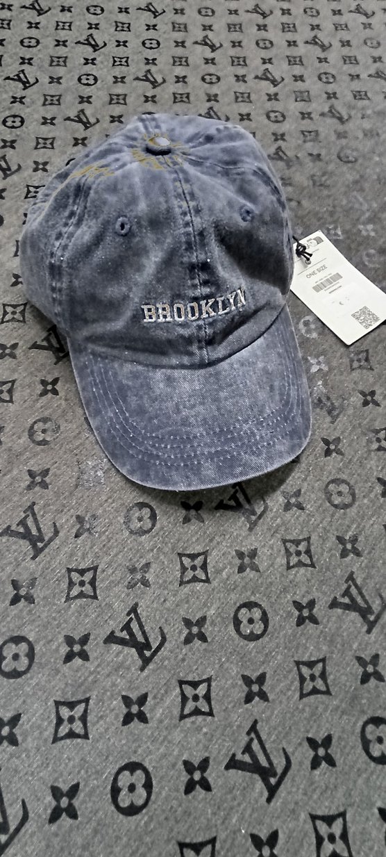 bershka şapka orjinal - Görsel 5