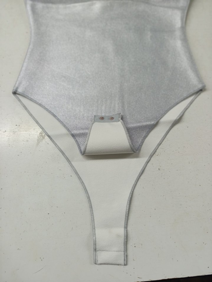 Zara orjinal Gri Parlak Midi Bodysuit - Görsel 3