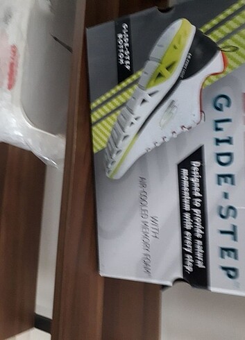 44 Beden Skechers Erkek Ayakkabı 