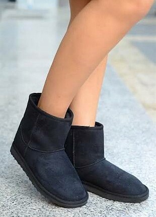 Ugg kısa siyah