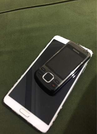 Telefon