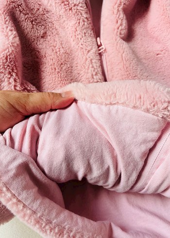 Kız Çocuk Pembe Kapüşonlu Kürklü Yelek - Görsel 5