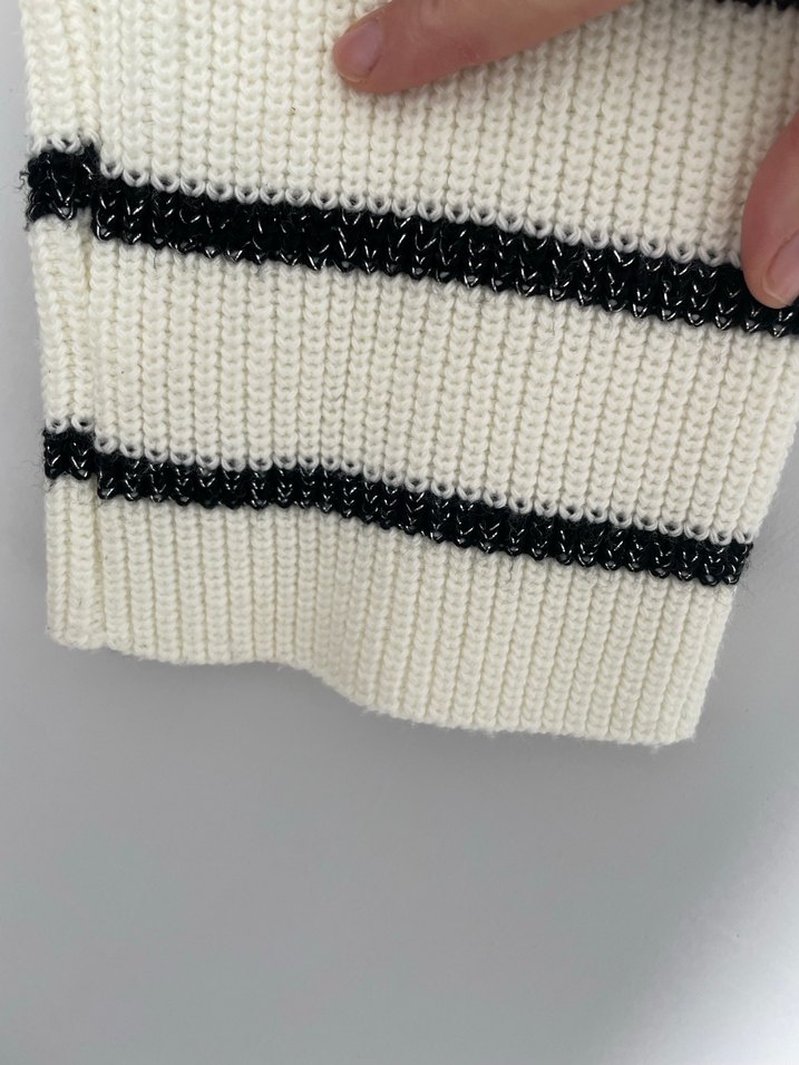 Çizgili Yüksek Yakalı Kadın Triko Kazak - Görsel 2