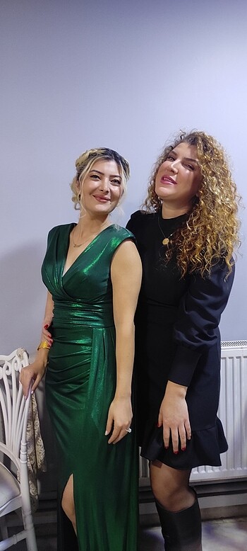 Yeşil gece elbisesi