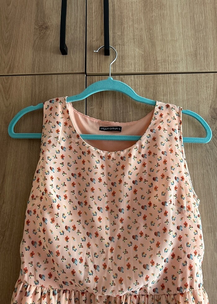 Çiçek desenli elbise - Görsel 4