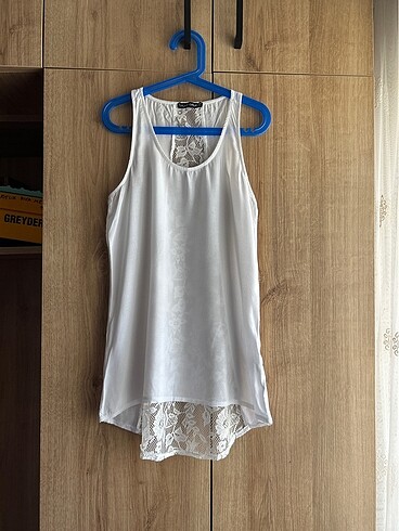 Beyaz arkası dantelli bluz - Görsel 10
