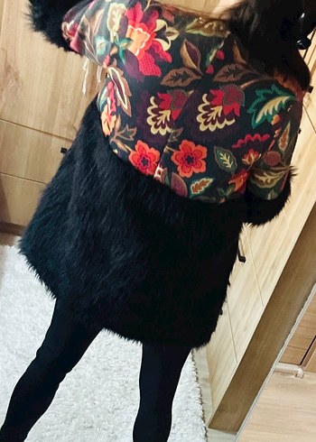 Bohem Desenli Uzun Siyah Kürk Detaylı Kadın Mont - Görsel 3