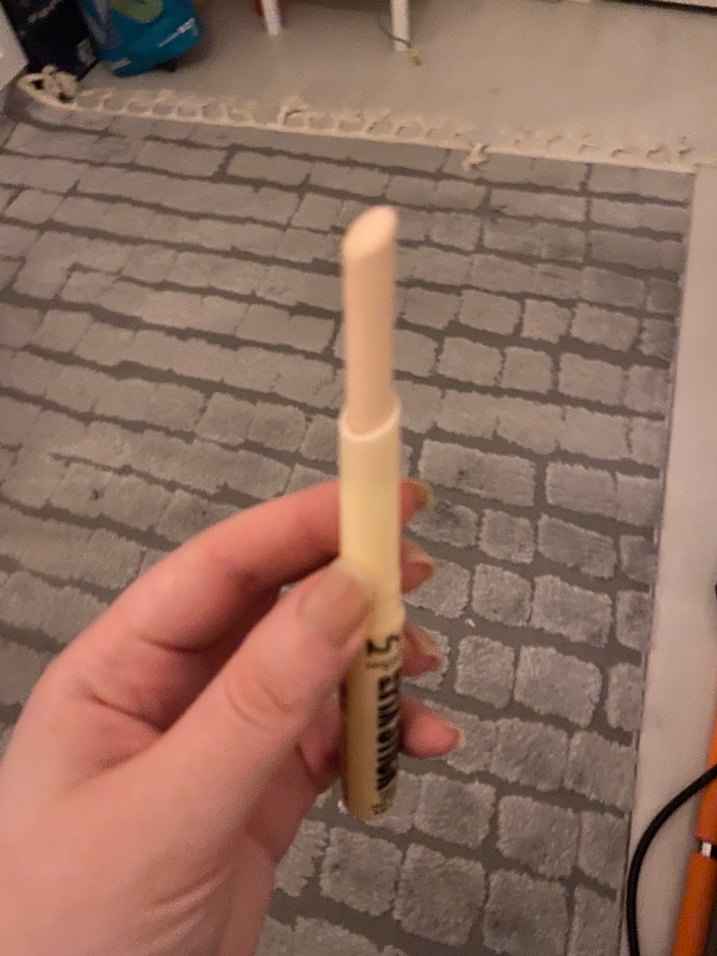 Nyx Bej Renkli Kapatıcı Stick #02 Fair - Görsel 3