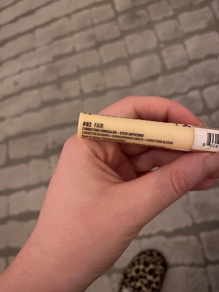 Nyx Bej Renkli Kapatıcı Stick #02 Fair - Görsel 2