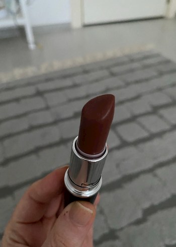 MAC Bej Parlak Ruj Lıke I was saying - Görsel 7