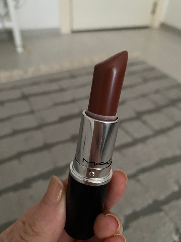 MAC Bej Parlak Ruj Lıke I was saying - Görsel 5