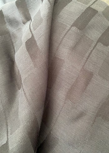 Gri Drapeli Kadın Şal - Görsel 2