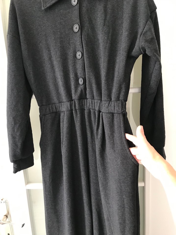 Düğmeli Siyah Uzun Kadın Tulum - Görsel 3