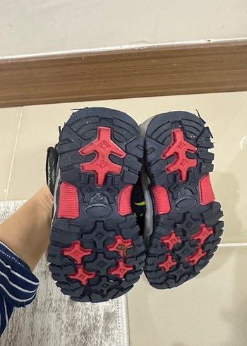 Erkek Çocuk Çok Renkli Kaydırmaz Bot - Görsel 3