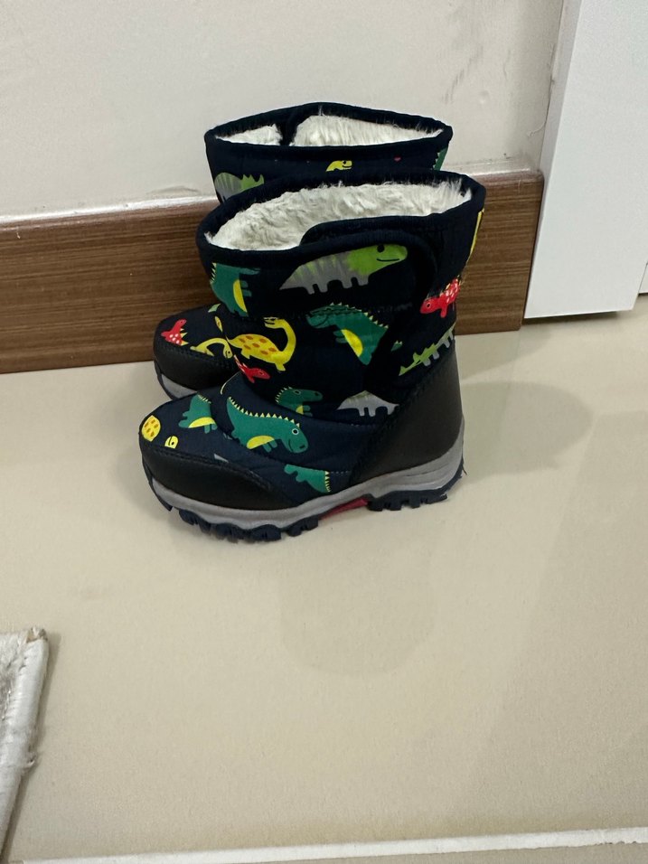 Erkek Çocuk Çok Renkli Kaydırmaz Bot - Görsel 2