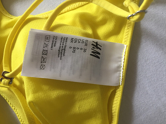 s Beden H&M marka altın sarısı renk bikini üstü 