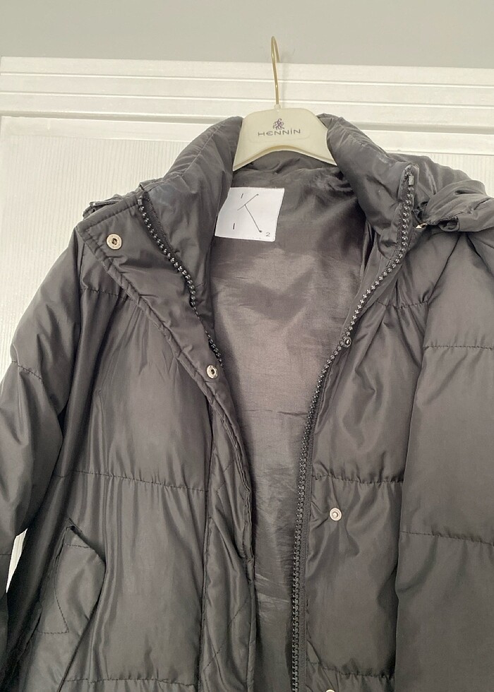 Kadriye Baştürk şişme mont - Görsel 2