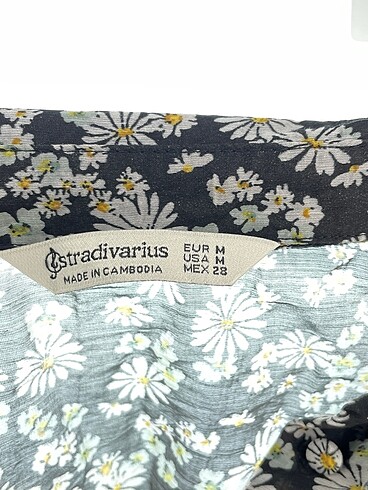 m Beden çeşitli Renk Stradivarius Gömlek %70 İndirimli.