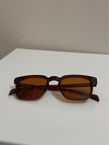 Kahverengi Rayban Tarzı Güneş Gözlüğü