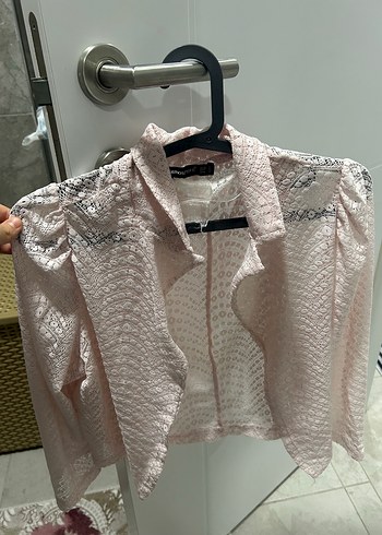 Dantel Detaylı Pembe Kız Bolero