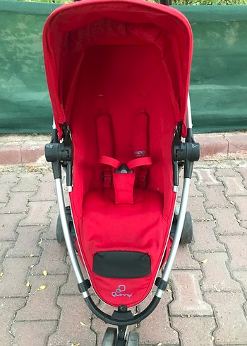 Canlı Kırmızı Bebek Arabası - Görsel 2