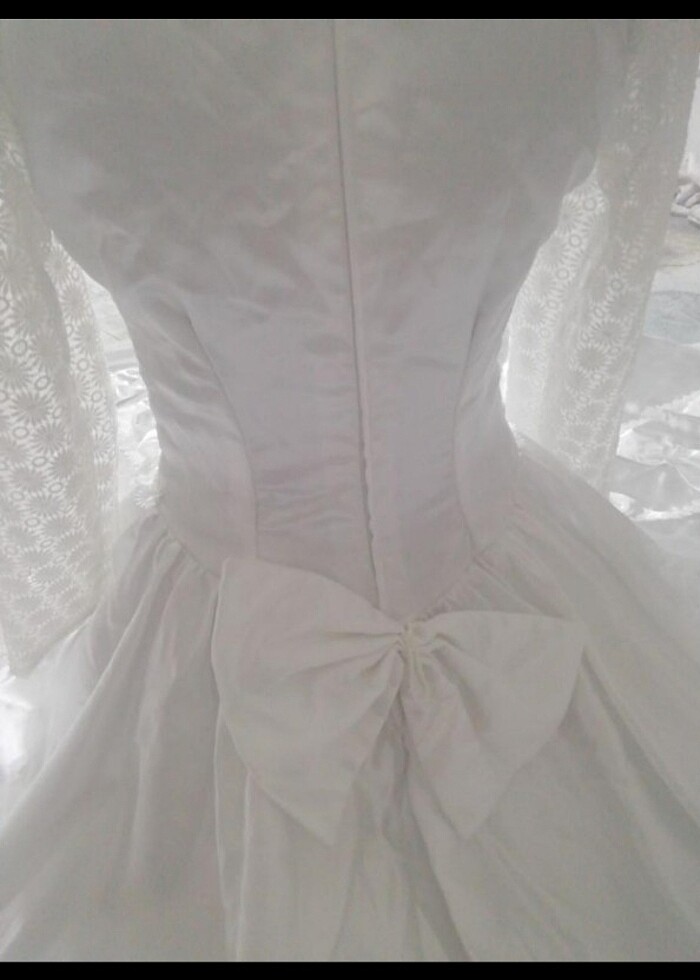 Nostalji saten gelinlik - Görsel 2