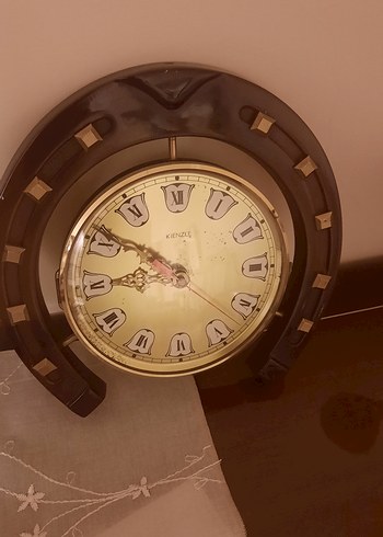 NAL ŞEKLİNDE KİENZLE DUVAR SAATİ - Görsel 2