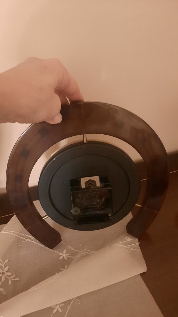 NAL ŞEKLİNDE KİENZLE DUVAR SAATİ - Görsel 4