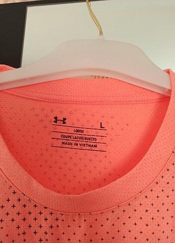 T_shirt
