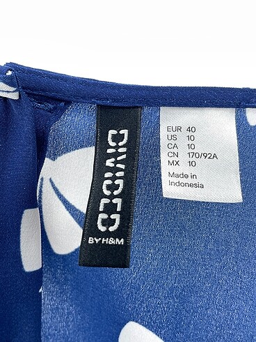 40 Beden çeşitli Renk H&M Bluz %70 İndirimli.