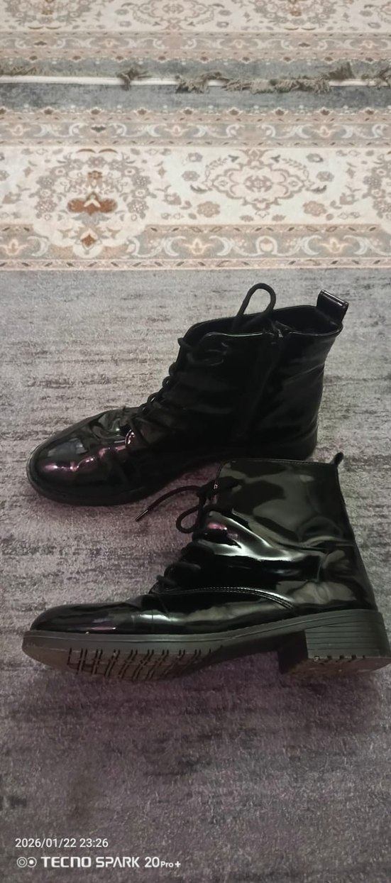 Siyah Rugan Bağcıklı Gotik Stiletto Bot - Görsel 2