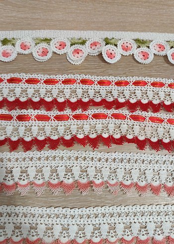 El Yapımı Geleneksel Dantel Kenarları - Görsel 4