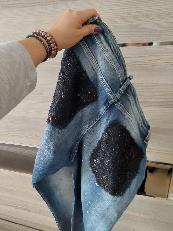 Cepleri pul detaylı isiltili ık kot pantalon - Görsel 2