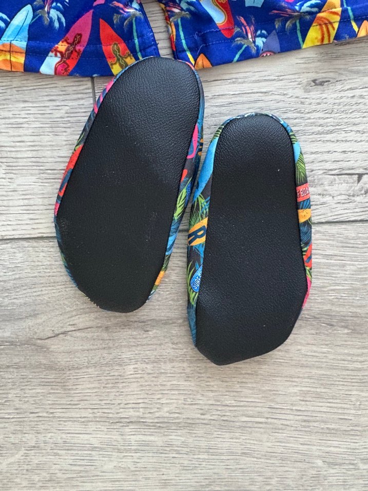 Slipstop Renkli Baskılı Kısa Kollu Mayo Takımı - Görsel 5