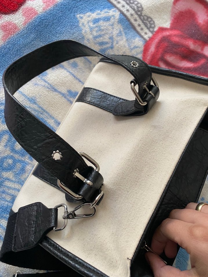 Tokalı Siyah-Beyaz Kadın Omuz Çantası - Görsel 4