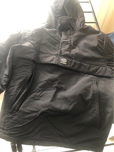 Pull bear kanguru