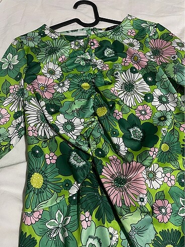 LC Waikiki Çiçek desenli mini elbise