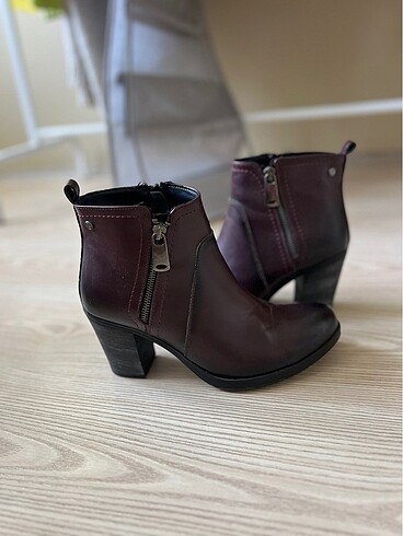 40 Beden Bordo Topuklu Bot