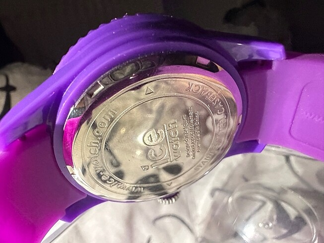  Beden Mor Ice Watch saat