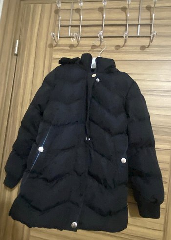 Erkek Çocuk Siyah Kürklü Mont - Görsel 3