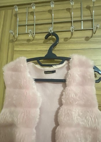 Pembe Uzun Kürklü Kadın Yelek - Görsel 3