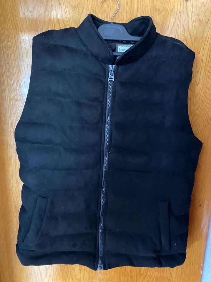 Erkek Çocuk Siyah Fermuarlı Yelek - Görsel 2