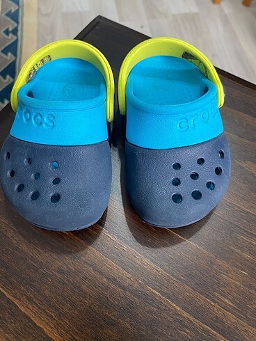 Çocuk crocs