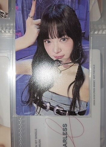 Le sserafim Eunchae photocard