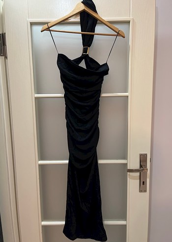 Siyah Drapeli Uzun Straplez Elbise - Görsel 5