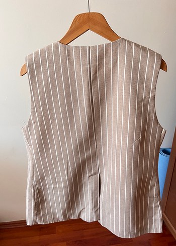 Zara kalıp çizgili dokuma yelek - Görsel 3