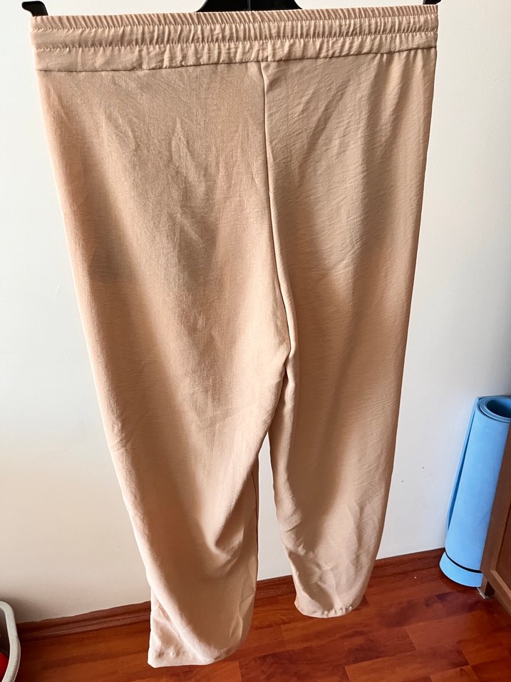 Bej Beli bağcıklı Bol Kesim Kadın Pantolon - Görsel 3