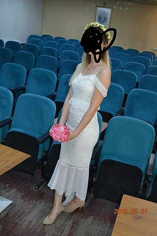 Nikah elbisesi
