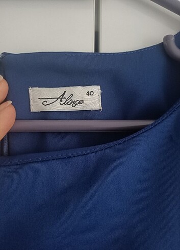 40 Beden Elbise